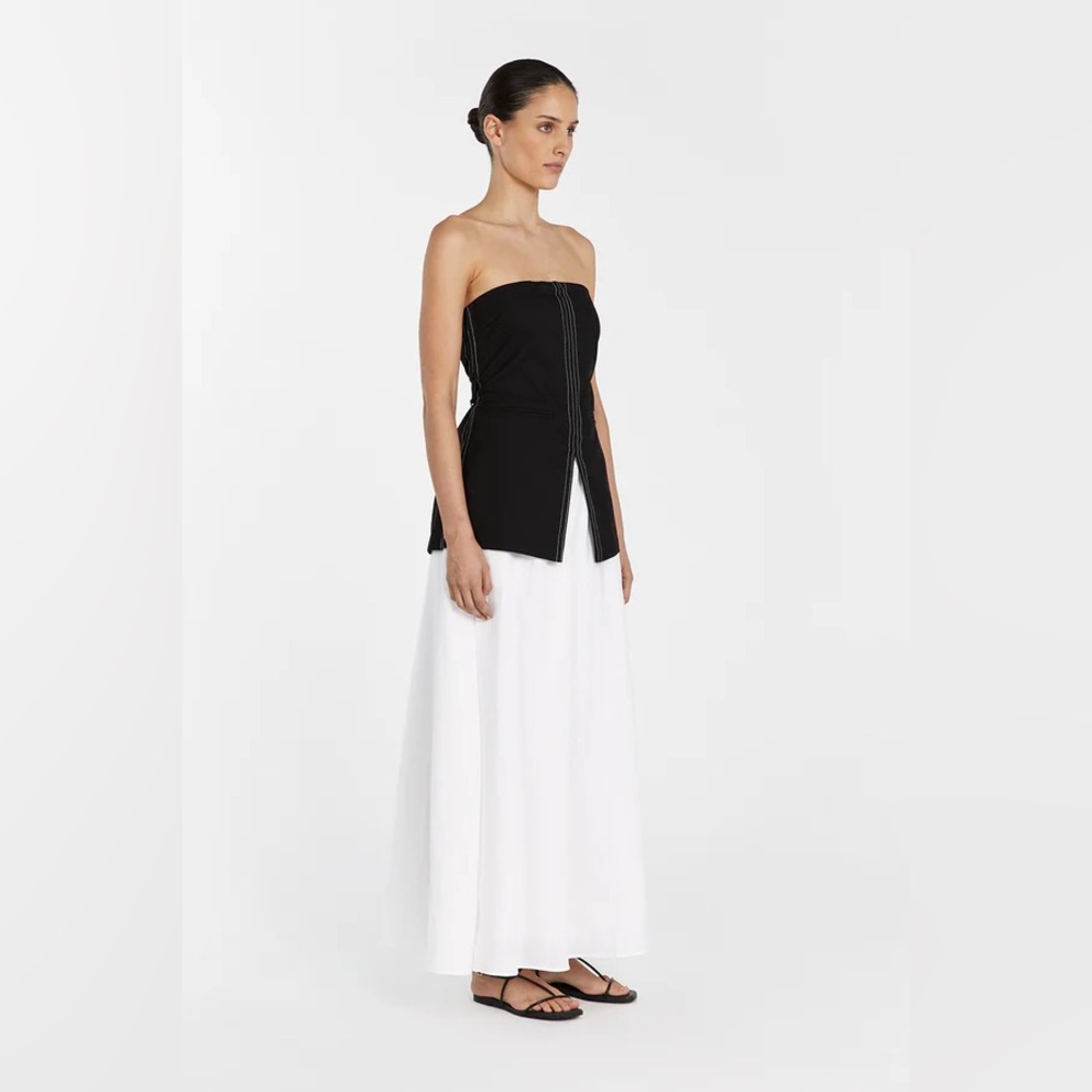 NWT-BLACK STRAPLESS TOP - Picture 2 of 5